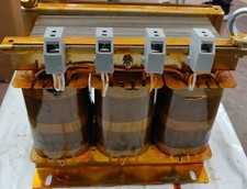 TRASFORMATORE TRIFASE