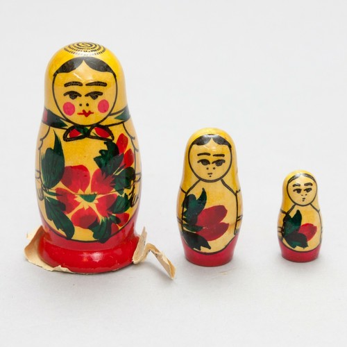 Matrioska nesting dolls - nesting,