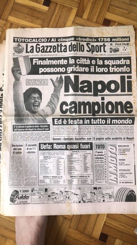 Giornali napoli maradona - napoli,