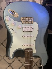 Squier Classic Vibe HSS Corpo