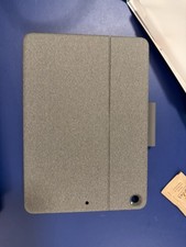 Logitech Combo Touch Custodia