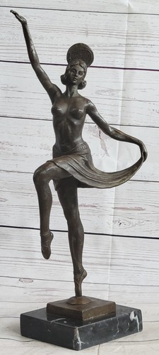 Statua bronzo firmata - in,