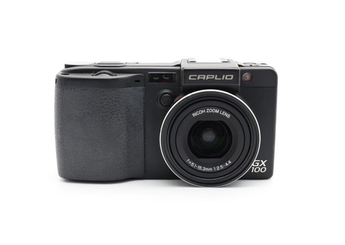 Fotocamera digitale compatta