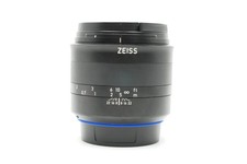 Zeiss Milvus 50mm f/2M