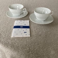 Set tazze da tè e piattini