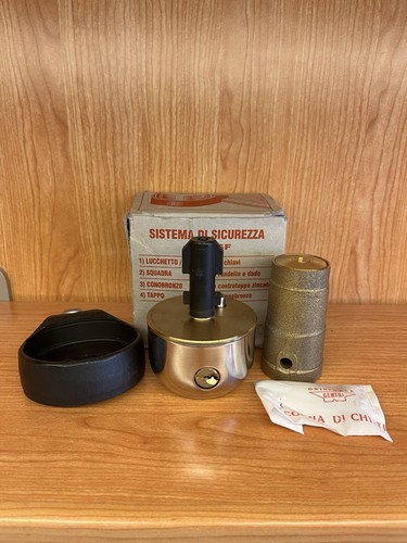 Lucchetto per garage gentili - garage,