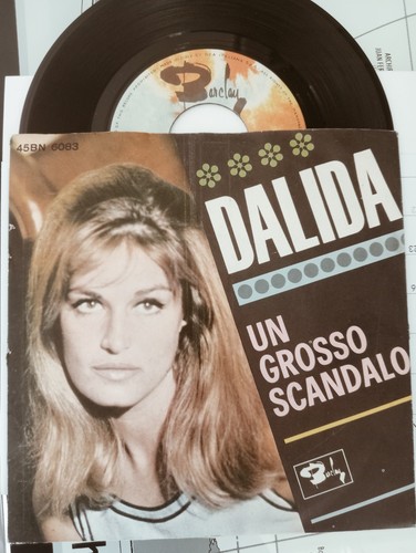 Dalida grosso scandalo - scandalo, /