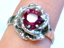 Red lab ruby size - 5.5, ring