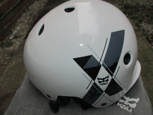 Casco kali maha graphix - maha, bianco