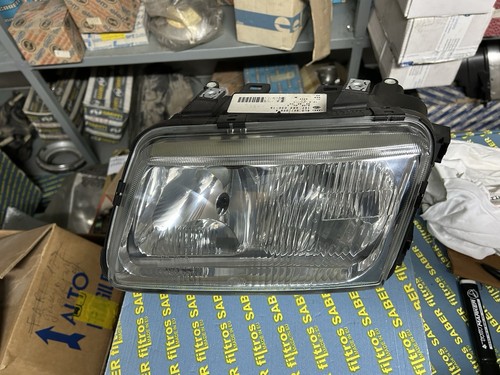 Faro anteriore audi 1 - audi, a