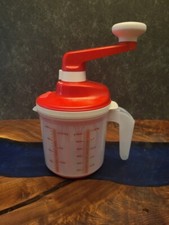 Tupperware Whip N Mix / EZ