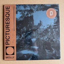 Ltd to 400 - Molly Picturesque