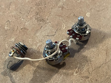 Fender Jazz Precision Mustang