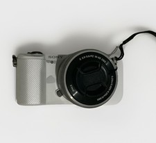 Sony Alpha a5000 White