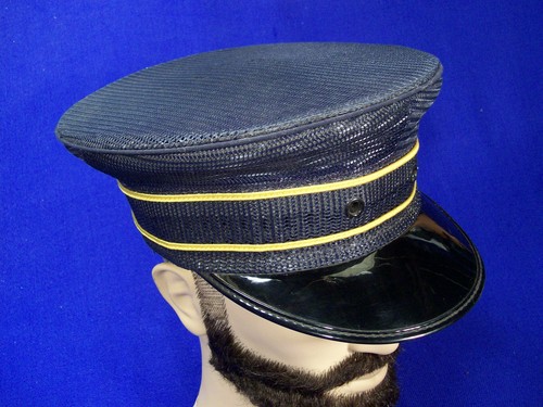 Cappello berretto conduttore