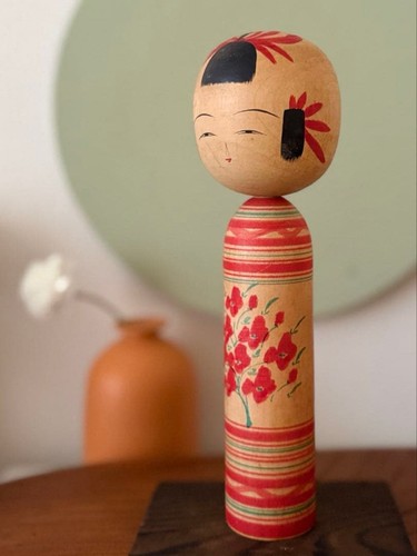 Kokeshi bambola eizo kobayashi - eizo,