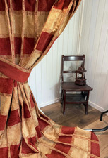 Tende a fantasia quadrata