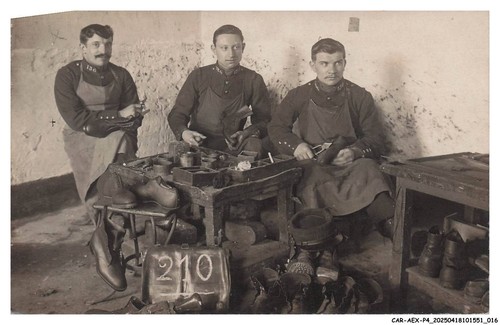 Car aexp4 0226 militaria - car-aexp4-0226-militaria,