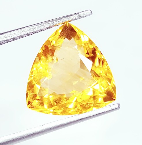 Pietra preziosa sfusa