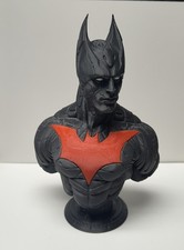 BATMAN OLTRE IL BUSTO