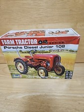 Revell Trattore Agricolo Serie
