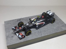 SAUBER F1 TEAM SHOWCAR Esteban