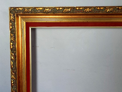 Grande cornice stile antico