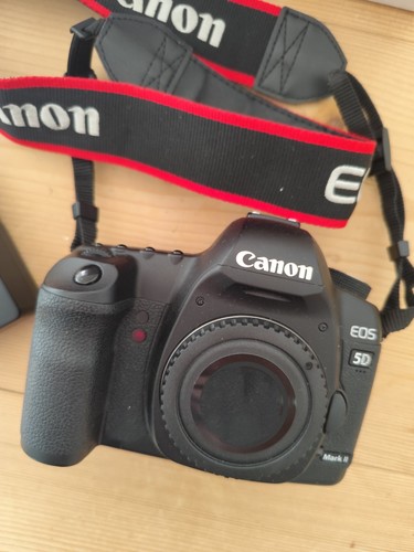 Canon eos mark 21 - 5d,