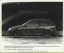 1989 Press Photo 1990 Suzuki