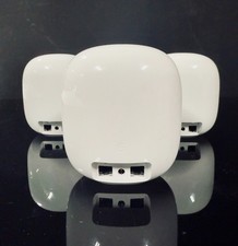 Google Nest Wi-Fi Pro Router 1