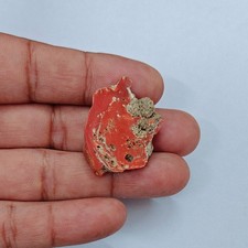 Pietra preziosa sfusa grezza