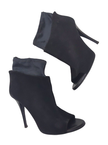 995 giuseppe zanotti 8 - $995, 38,5