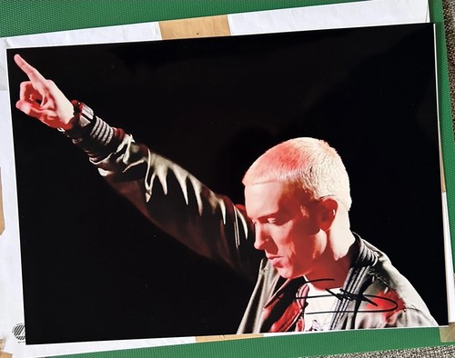Authentic eminem signed - authentic,