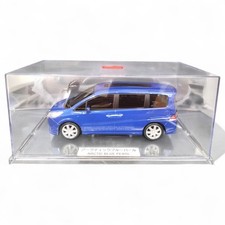 Campione colore stepwagon blu