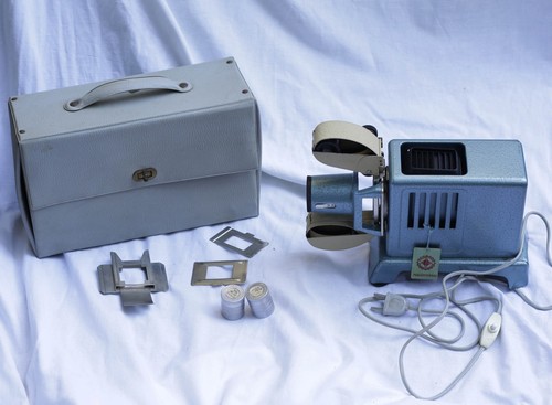 Proiettore diapositive film - e,