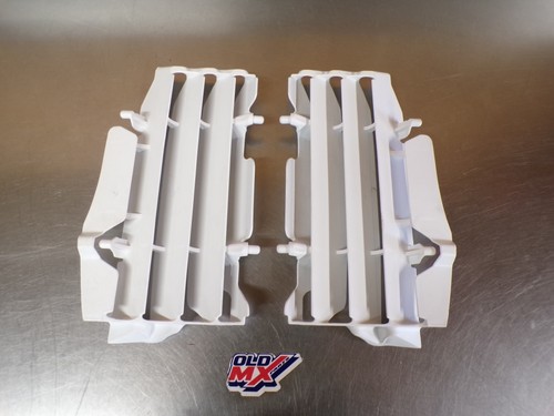 Grilles radiateur neuve - grilles,