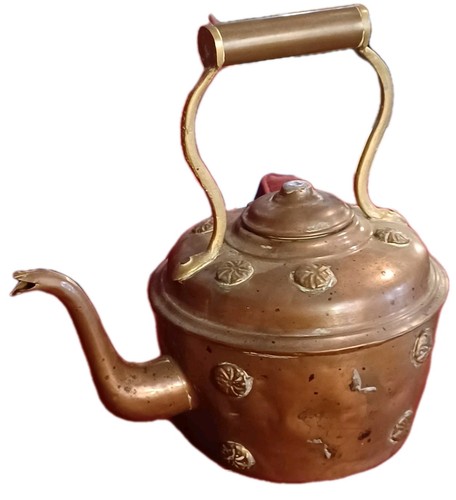 Antico bollitore per tè - , in