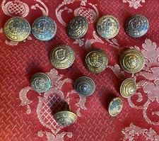 Lotto 13 bottoni da divisa