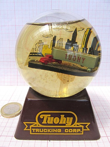 Antica palla neve - , tuohy