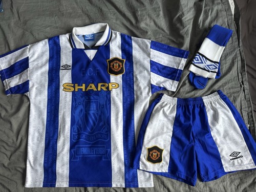 Manchester united umbro - united,