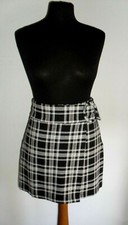 ATTUALE E DI GRAN TENDENZA MODA MINI  GONNA ZARA   Tg. M   COMPRALO SUBITO