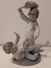 Statuina porcellana NAO