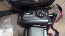 Videocamera VHS C compatta JVC