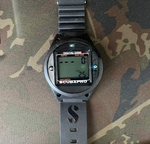 Scubapro digital 330 - scubapro,
