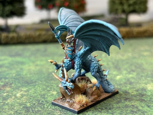 Elfo alto generale drago - alto, su