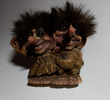 COPPIA LEI E LUI TROLL NORVEGESE NORVEGIA ORIGINAL NYFORM CON CODA