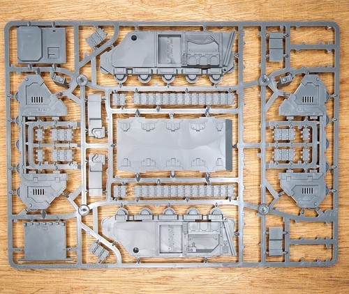 Warhammer 40k space marine - warhammer,