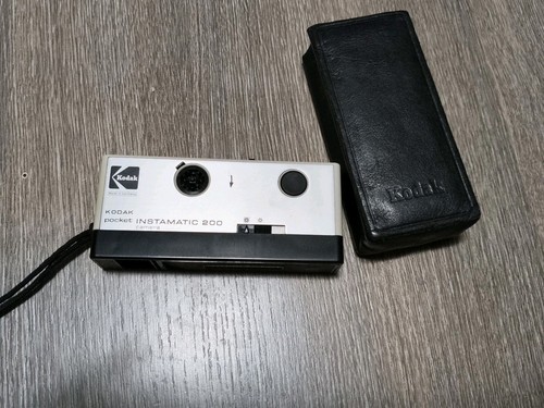 Kodak pocket instamatic 200 - pocket,