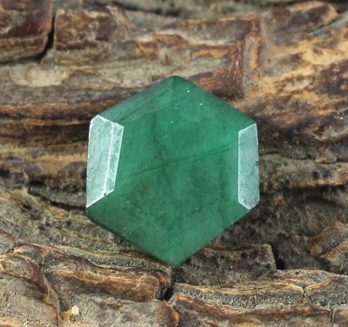 Smeraldo verde naturale 65 - smeraldo,
