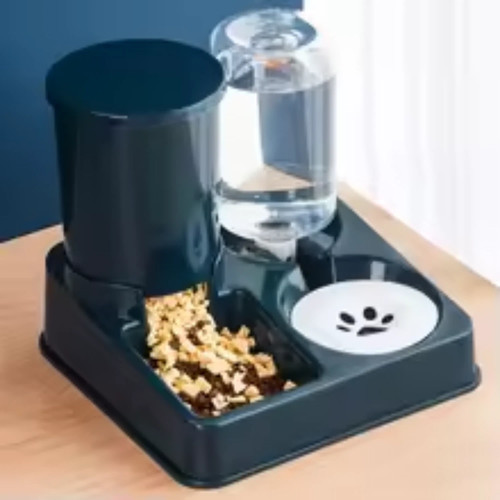 Distributore automatico cibo - , e